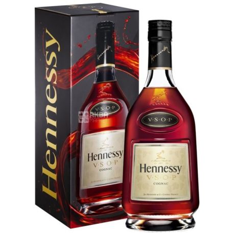 Hennessy VSOP 6 years old, 0,5l, glass bottle, gift box