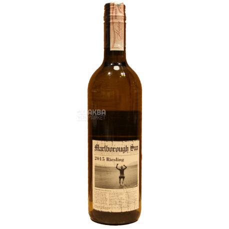 Saint Clair, semi-dry white wine, Riesling Marlborough Sun, 750 ml