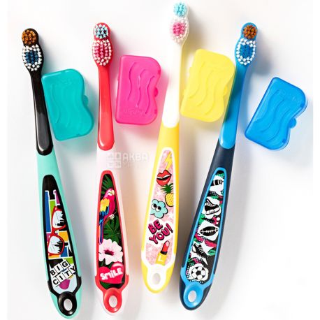 Jordan, Soft toothbrush, for children 6-9 years old, with cap, assorted